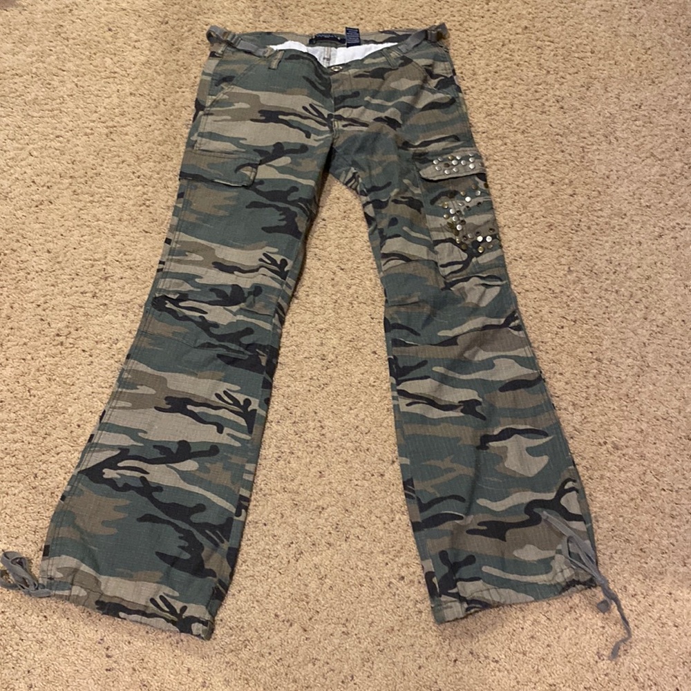 Y2K Vanilla Jeans Camo Studded Cargo Pants